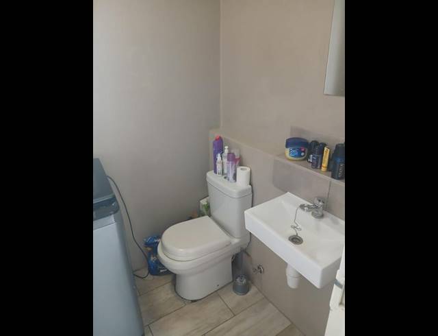 2 BEDROOM APARTMENT FOR SALE IN FLEURHOF